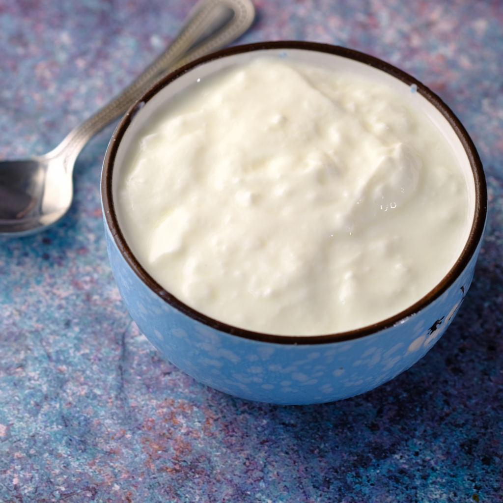 greek yogurt is a good keto snack